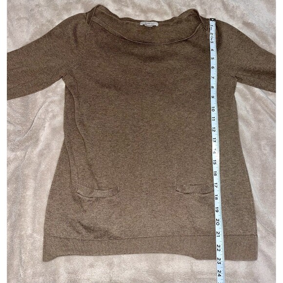 Ann Taylor Loft Women’s Brown Size medium Sweater With Front Pockets. - Picture 2 of 6